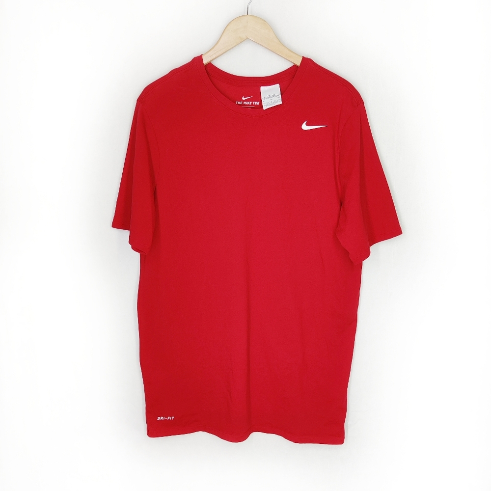 Nike tee, size Xlarge, red Nike t-shirt, dri-fit